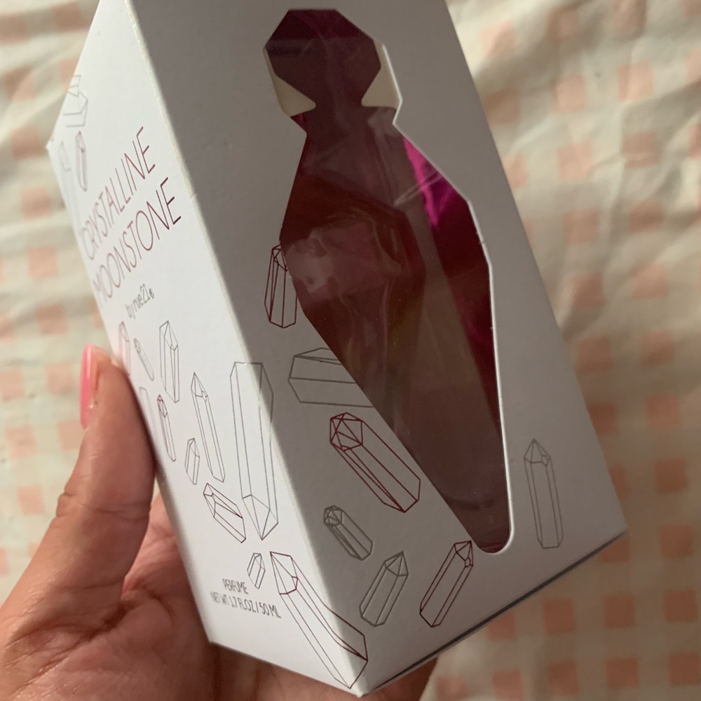 New perfume - Picture 4 of 4